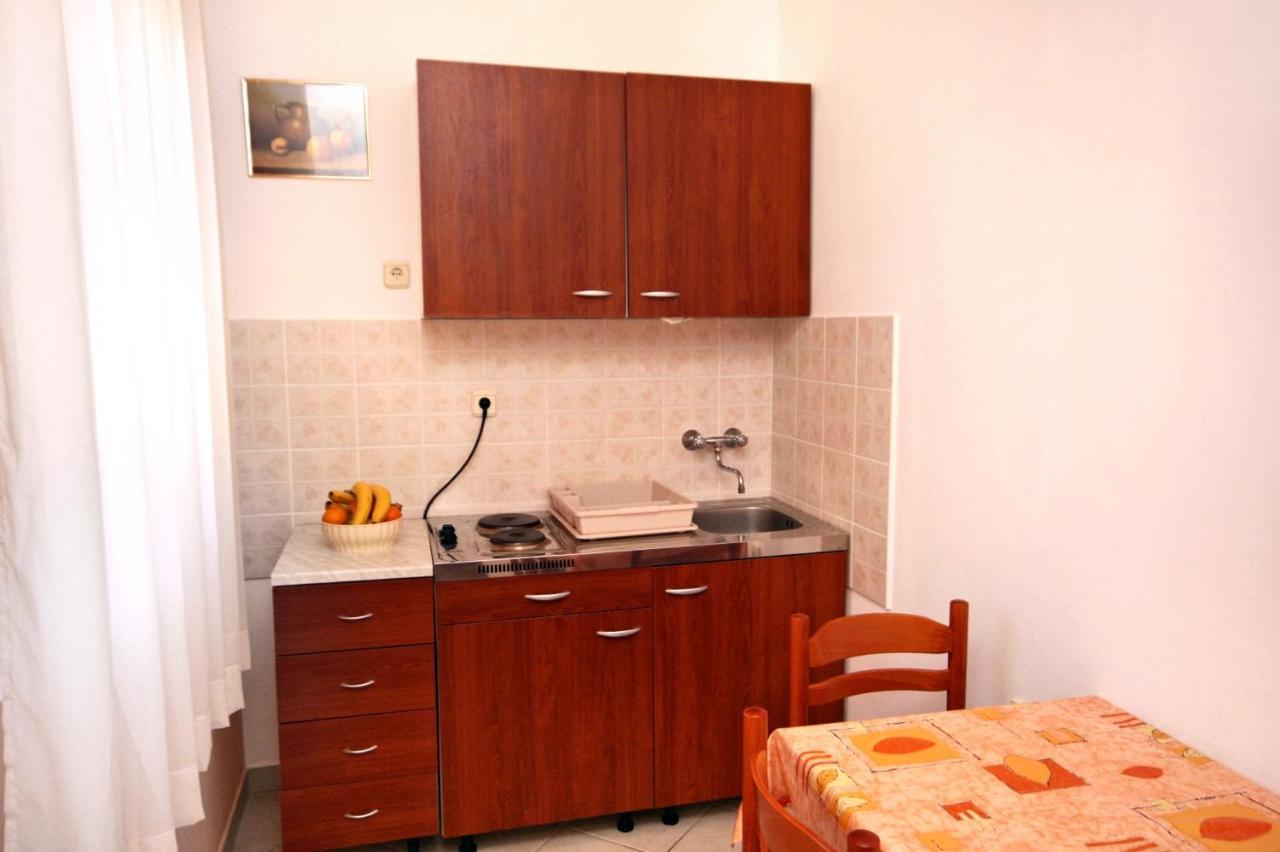 Apartments With A Parking Space Rovanjska, Paklenica - 6209 외부 사진